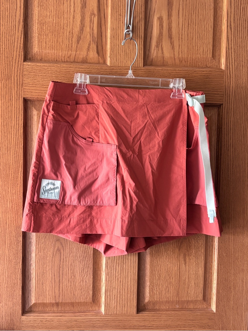 Columbia Women’s XL Cove Beach Coral Active Skort with cargo Pocket